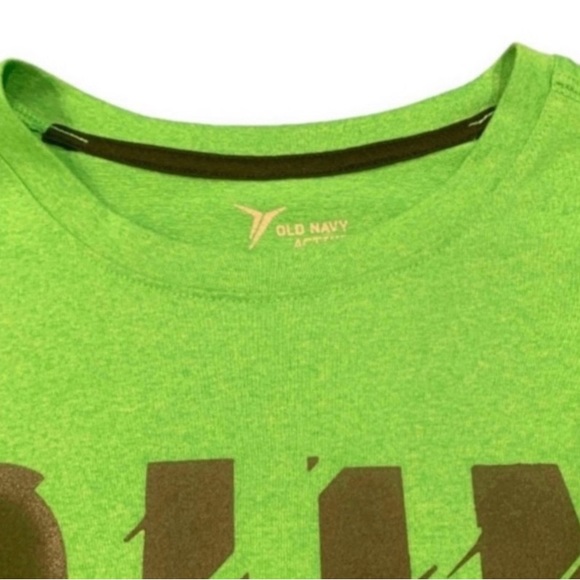 Old navy running tee - Picture 3 of 4